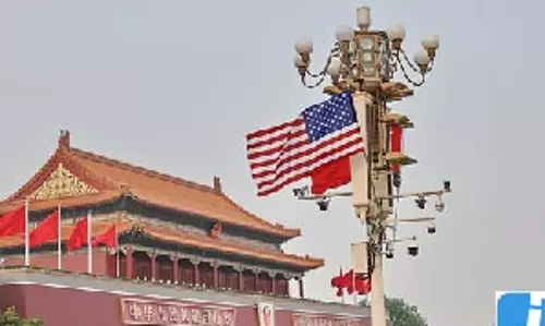 शी चिनफिंग ने राष्ट्रपति ट्रंप के साथ आए अमेरिकी उद्यमियों से मुलाकात की शी चिनफिंग ने राष्ट्रपति ट्रंप के साथ आए अमेरिकी उद्यमियों से मुलाकात की