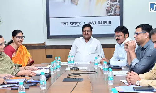 धान उठाव, कस्टम मिलिंग और पीडीएस व्यवस्था की खाद्य मंत्री दयालदास बघेल ने की विस्तृत समीक्षा
