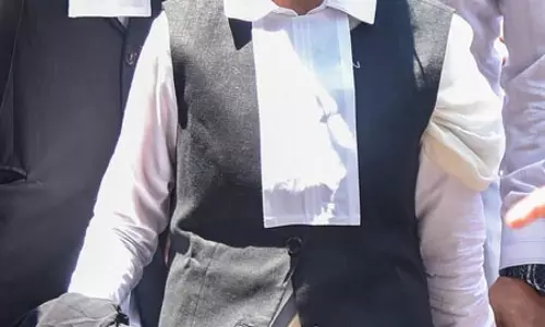 हाईकोर्ट में पेशी के बाद बीसीआई ने ममता बनर्जी की कानूनी प्रैक्टिस का विवरण मांगा हाईकोर्ट में पेशी के बाद बीसीआई ने ममता बनर्जी की कानूनी प्रैक्टिस का विवरण मांगा