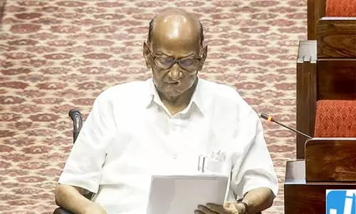 शरद पवार ने चीनी उद्योग के लिए रणनीतिक राहत की मांग की, निर्यात प्रतिबंध पर सवाल उठाए शरद पवार ने चीनी उद्योग के लिए रणनीतिक राहत की मांग की, निर्यात प्रतिबंध पर सवाल उठाए