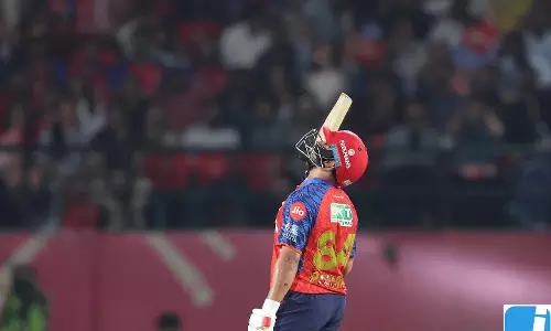 IPL 2026: शार्दुल ठाकुर ने फिर दिलाई सफलता, पंजाब किंग्स 127/5 पर पहुंची IPL 2026: शार्दुल ठाकुर ने फिर दिलाई सफलता, पंजाब किंग्स 127/5 पर पहुंची