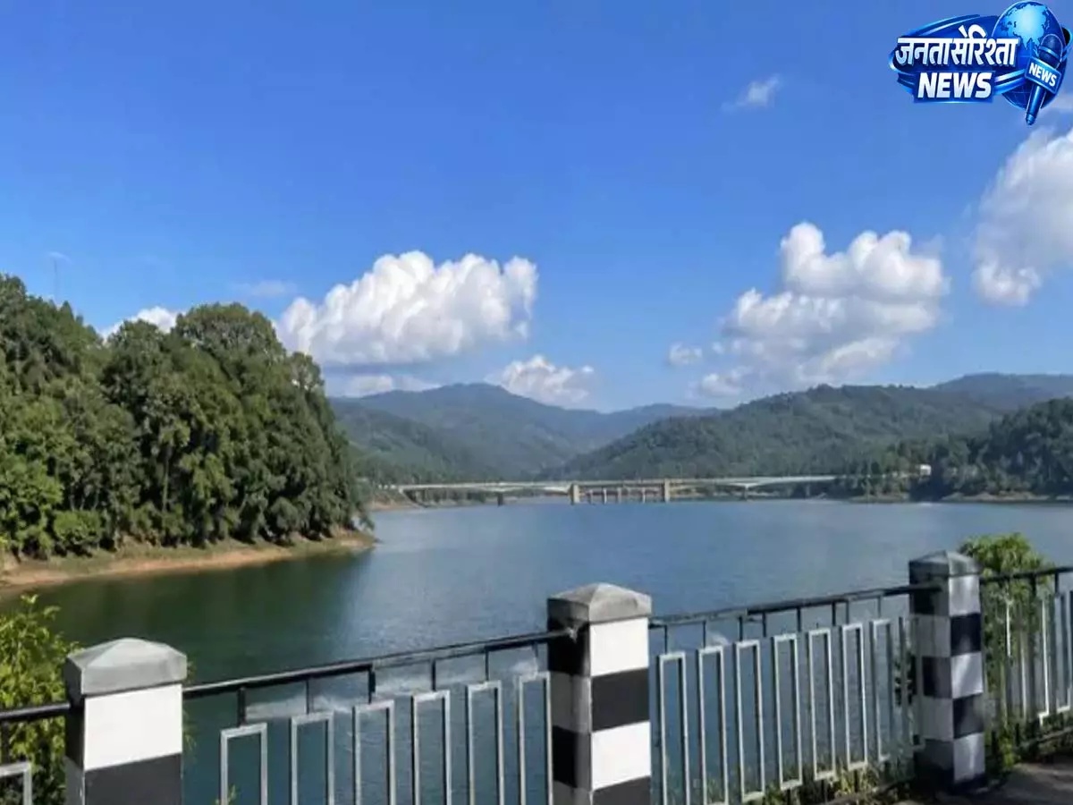 Meghalaya: उमियम ब्रिज बाईपास पर कमर्शियल वाहनों को नए प्रतिबंधों के साथ छूट Meghalaya: उमियम ब्रिज बाईपास पर कमर्शियल वाहनों को नए प्रतिबंधों के साथ छूट