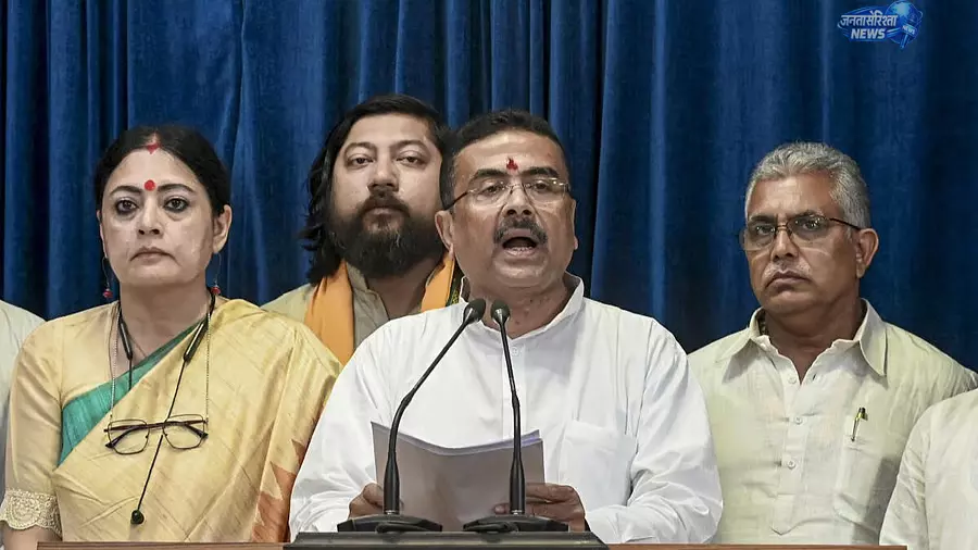 टॉलीवुड में ‘डर-मुक्त माहौल’ और पारदर्शिता पर BJP नेताओं की बैठक, सुधारों पर जोर टॉलीवुड में ‘डर-मुक्त माहौल’ और पारदर्शिता पर BJP नेताओं की बैठक, सुधारों पर जोर