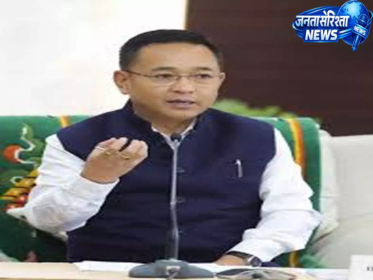 Major savings drive in Sikkim: CM तमांग ने सरकारी कर्मचारियों की संख्या 50% घटाई Major savings drive in Sikkim: CM तमांग ने सरकारी कर्मचारियों की संख्या 50% घटाई