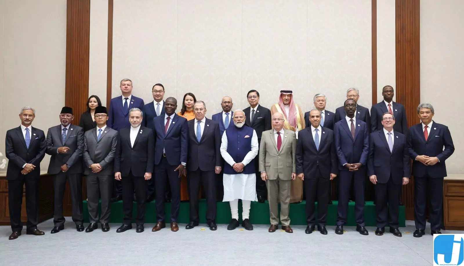 प्रधानमंत्री मोदी ने BRICS सहयोग को बताया दुनिया के लिए अहम प्रधानमंत्री मोदी ने BRICS सहयोग को बताया दुनिया के लिए अहम