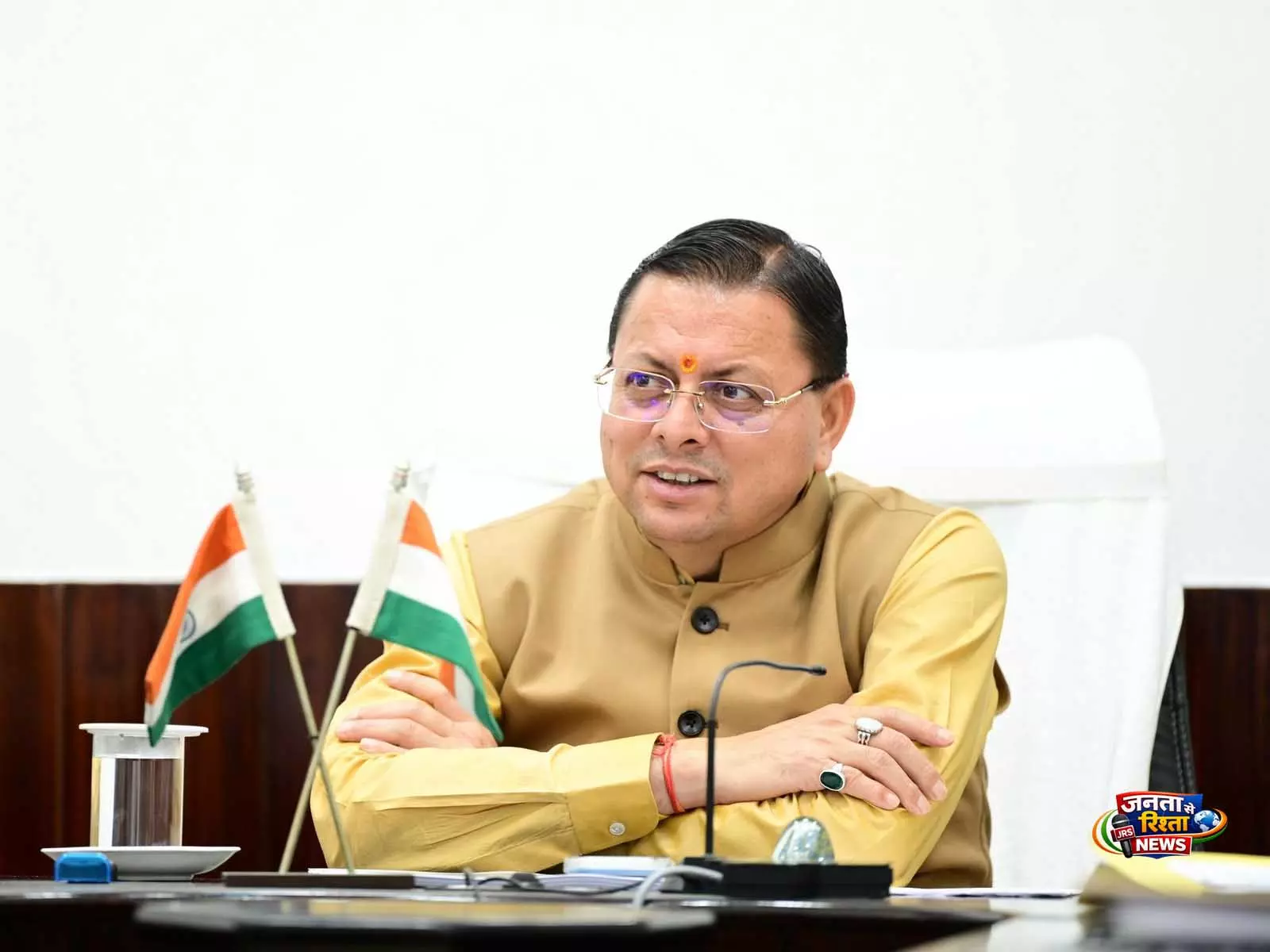 उत्तराखंड के CM धामी ने ग्रामीण अर्थव्यवस्था को मज़बूत करने के लिए बैठक की उत्तराखंड के CM धामी ने ग्रामीण अर्थव्यवस्था को मज़बूत करने के लिए बैठक की