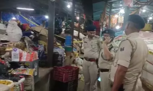 मसाला कारोबारी की हत्या, सिर में बदमाशों ने मारी गोली मसाला कारोबारी की हत्या, सिर में बदमाशों ने मारी गोली