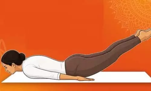 कमजोर कोर मसल्स, खराब पाचन और कब्ज से छुटकारा, आयुष मंत्रालय ने बताए शलभासन के फायदे