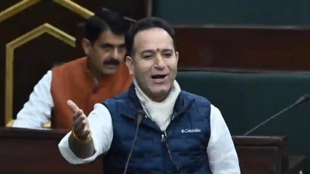 Jammu: नेशनल कॉन्फ्रेंस पर सुनील शर्मा का तीखा हमला Jammu: नेशनल कॉन्फ्रेंस पर सुनील शर्मा का तीखा हमला