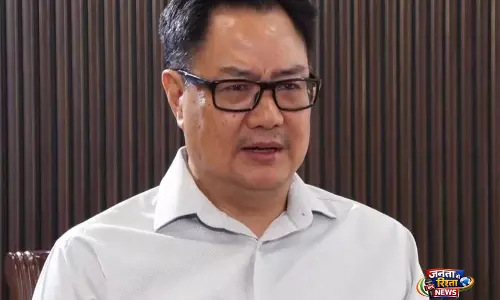 Kiren Rijiju ने ईंधन की कीमतों में बढ़ोतरी का बचाव किया, कहा—कई देशों में 20% से 100% तक की वृद्धि देखी गई