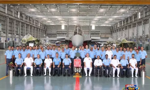 नाशिक स्थित IAF बेस रिपेयर डिपो ने नौसेना की MiG-29K इजेक्शन सीट का स्वदेशी ओवरहॉल सफलतापूर्वक पूरा किया नाशिक स्थित IAF बेस रिपेयर डिपो ने नौसेना की MiG-29K इजेक्शन सीट का स्वदेशी ओवरहॉल सफलतापूर्वक पूरा किया