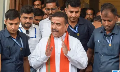 आरजी कर मामले में बड़ा एक्शन, पूर्व पुलिस कमिश्नर समेत तीन IPS अधिकारी सस्पेंड आरजी कर मामले में बड़ा एक्शन, पूर्व पुलिस कमिश्नर समेत तीन IPS अधिकारी सस्पेंड