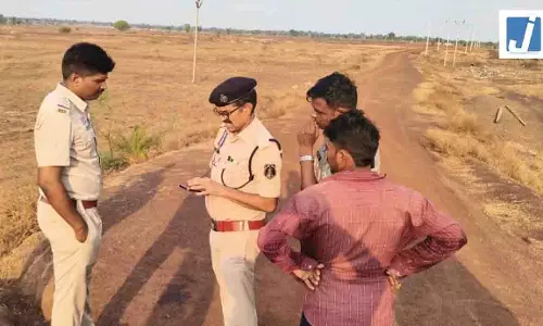 मासूम बेटे के सामने पिता को लहूलुहान कर दिया, लूट का शिकार हुए
