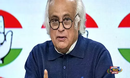 जयराम रमेश ने NEET पेपर लीक, ईंधन और दूध की बढ़ती कीमतों को लेकर केंद्र पर साधा निशाना जयराम रमेश ने NEET पेपर लीक, ईंधन और दूध की बढ़ती कीमतों को लेकर केंद्र पर साधा निशाना