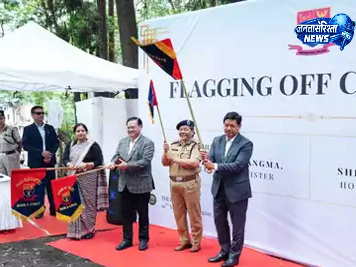 Meghalaya CM ने पुलिस बल को मजबूत करने 95 नए वाहनों को हरी झंडी दिखाई Meghalaya CM ने पुलिस बल को मजबूत करने 95 नए वाहनों को हरी झंडी दिखाई