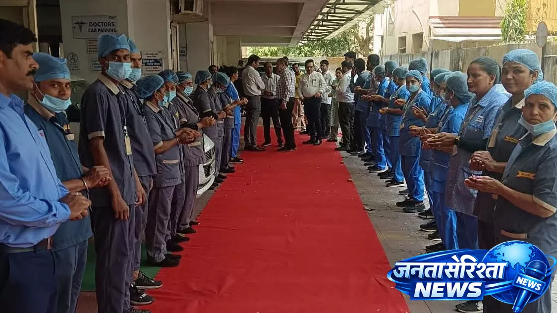 Indore : अंगदान का प्रेरक उदाहरण, दो परिवारों ने आंख और शरीर दान कर समाज को दिया संदेश Indore : अंगदान का प्रेरक उदाहरण, दो परिवारों ने आंख और शरीर दान कर समाज को दिया संदेश