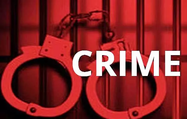 बच्ची की हत्या के बाद शव कुएं में फेंका, 2 दरिंदे गिरफ्तार बच्ची की हत्या के बाद शव कुएं में फेंका, 2 दरिंदे गिरफ्तार