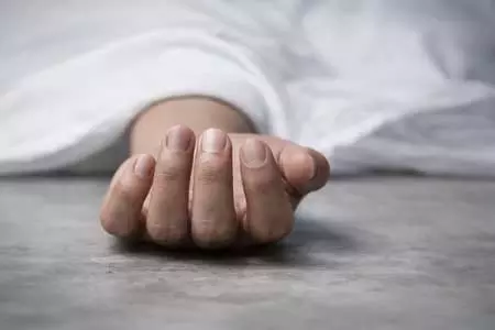 जिला अस्पताल में युवक की संदिग्ध मौत, हार्ट अटैक की आशंका जिला अस्पताल में युवक की संदिग्ध मौत, हार्ट अटैक की आशंका