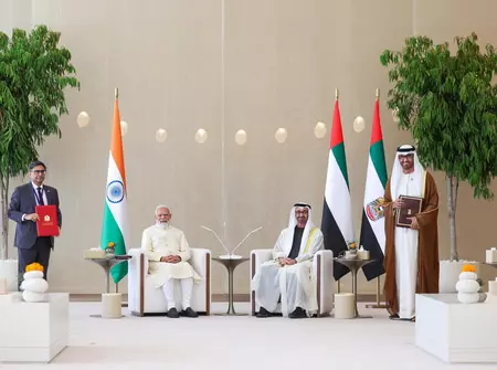 पीएम मोदी के दौरे से भारत-यूएई के रिश्तों को मिली नई मजबूती, ऊर्जा सुरक्षा को बड़ा फायदा : एमईए पीएम मोदी के दौरे से भारत-यूएई के रिश्तों को मिली नई मजबूती, ऊर्जा सुरक्षा को बड़ा फायदा : एमईए