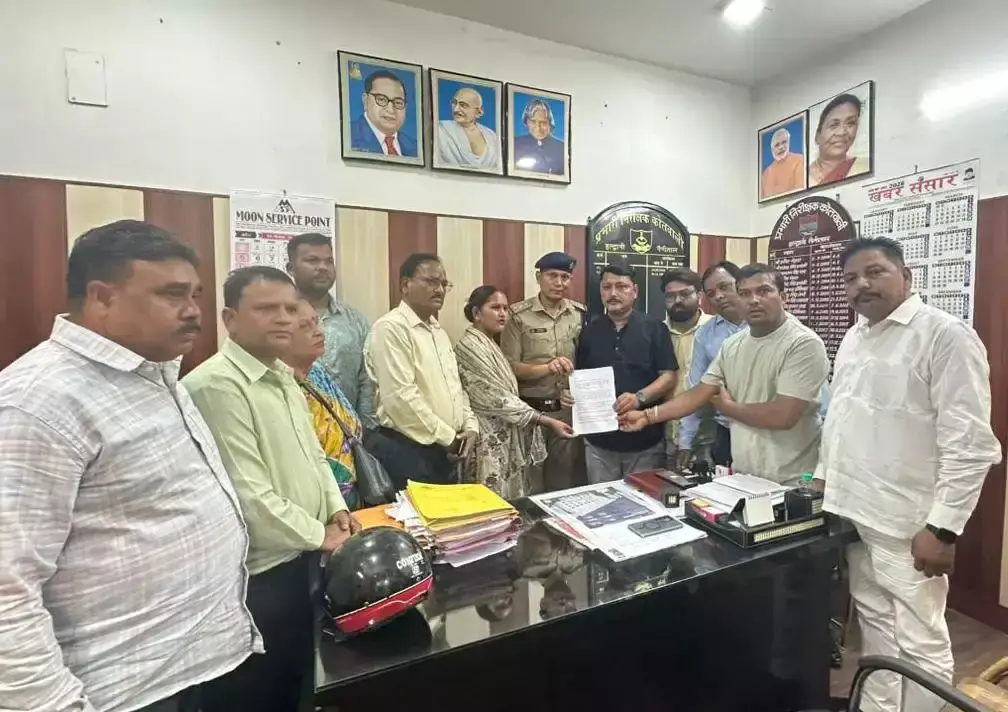 Haldwani: कांग्रेस ने प्रशासन के खिलाफ जताया विरोध Haldwani: कांग्रेस ने प्रशासन के खिलाफ जताया विरोध