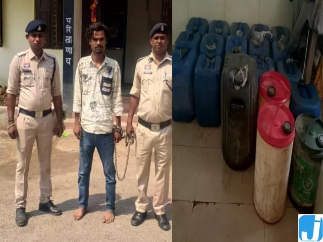 डीजल की कालाबाजारी पर बड़ी कार्रवाई: 620 लीटर अवैध डीजल जब्त डीजल की कालाबाजारी पर बड़ी कार्रवाई: 620 लीटर अवैध डीजल जब्त