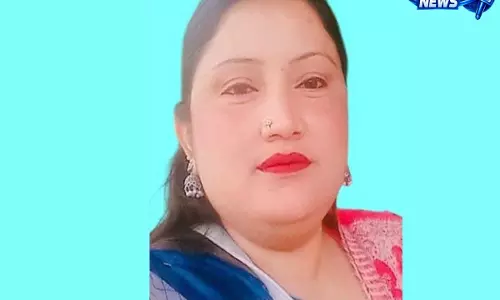 Assam में बड़ा माइक्रोफाइनेंस घोटाला, लखीमपुर की महिलाओं के साथ ठगी का आरोप Assam में बड़ा माइक्रोफाइनेंस घोटाला, लखीमपुर की महिलाओं के साथ ठगी का आरोप