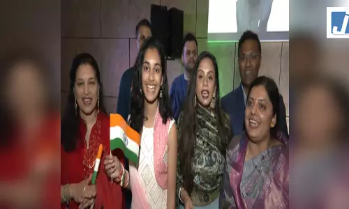नीदरलैंड में पीएम मोदी का भारतीय प्रवासियों ने किया स्वागत, द हेग में गूंजे भोजपुरी गीत और हर-हर मोदी के नारे नीदरलैंड में पीएम मोदी का भारतीय प्रवासियों ने किया स्वागत, द हेग में गूंजे भोजपुरी गीत और हर-हर मोदी के नारे