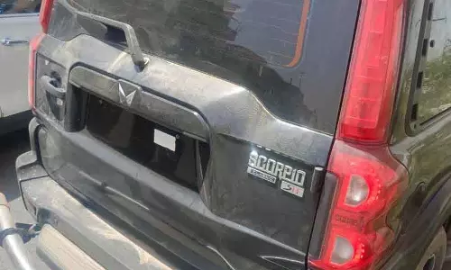Gurugram ऑपरेशन लगाम: सड़क पर गुंडागर्दी पर कड़ी कार्रवाई Gurugram ऑपरेशन लगाम: सड़क पर गुंडागर्दी पर कड़ी कार्रवाई