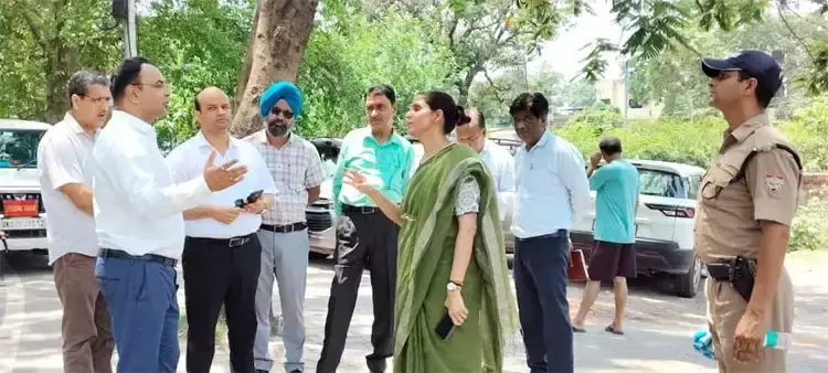 Haridwar: कुंभ को लेकर बस अड्डे में सुधार कार्य शुरू Haridwar: कुंभ को लेकर बस अड्डे में सुधार कार्य शुरू