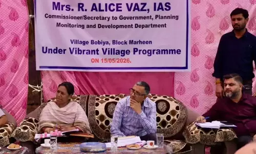 Kathua: सीमावर्ती क्षेत्रों के समग्र विकास को लेकर समीक्षा