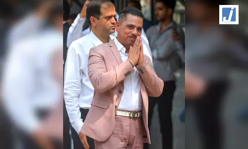 मैं निडर हूं, कुछ छिपाना नहीं है बस ईडी को झेलना है: रॉबर्ट वाड्रा मैं निडर हूं, कुछ छिपाना नहीं है बस ईडी को झेलना है: रॉबर्ट वाड्रा