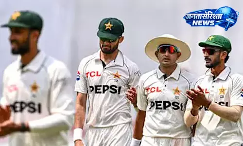 बांग्लादेश टेस्ट हार के बाद पाकिस्तान पर ICC की कार्रवाई, भारी जुर्माना और WTC अंक कटौती