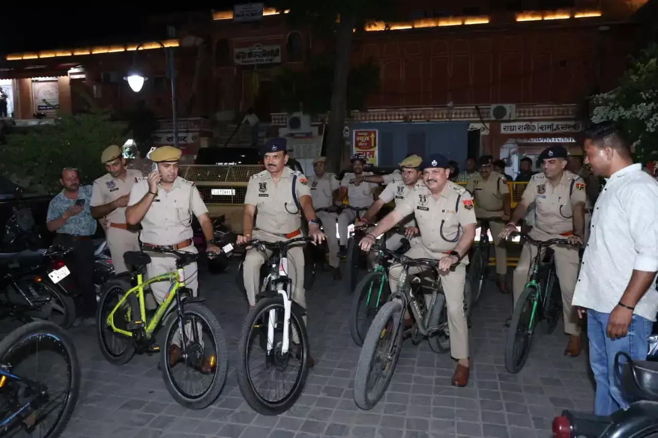 Jaipur: ईंधन बचत और फिटनेस पर जयपुर पुलिस का फोकस Jaipur: ईंधन बचत और फिटनेस पर जयपुर पुलिस का फोकस