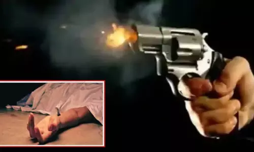 Srinagar: गुस्से में पुलिस अधिकारी ने किया खौफनाक वारदात, पत्नी की जान ली