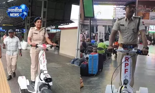 Chennai सेंट्रल को बेहतर सुरक्षा के लिए इलेक्ट्रिक पेट्रोल स्कूटर मिले Chennai सेंट्रल को बेहतर सुरक्षा के लिए इलेक्ट्रिक पेट्रोल स्कूटर मिले