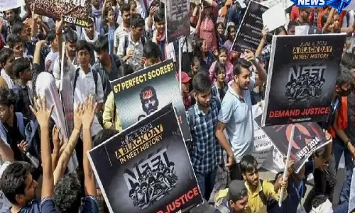 पेपर लीक घोटाला NEET-2026: गैंग ने सब्जेक्ट अलग-अलग रखकर किया बचाव पेपर लीक घोटाला NEET-2026: गैंग ने सब्जेक्ट अलग-अलग रखकर किया बचाव