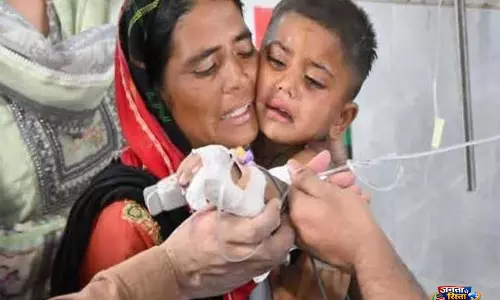 बोरवेल से 3 साल के बच्चे को बचाया, केंद्रीय मंत्री रवनीत सिंह बिट्टू ने की NDRF की सराहना बोरवेल से 3 साल के बच्चे को बचाया, केंद्रीय मंत्री रवनीत सिंह बिट्टू ने की NDRF की सराहना