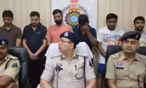 7 सेकेंड पहले मिलता था लाइव अपडेट: IPL सट्टेबाजी का हाईटेक नेटवर्क बेनकाब, 6 आरोपी गिरफ्तार 7 सेकेंड पहले मिलता था लाइव अपडेट: IPL सट्टेबाजी का हाईटेक नेटवर्क बेनकाब, 6 आरोपी गिरफ्तार