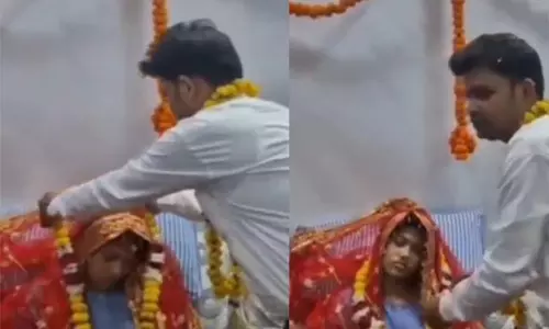 अस्पताल बना मंडप: आग में झुलसी दुल्हन से अस्पताल में दूल्हे ने लिए सात फेरे अस्पताल बना मंडप: आग में झुलसी दुल्हन से अस्पताल में दूल्हे ने लिए सात फेरे