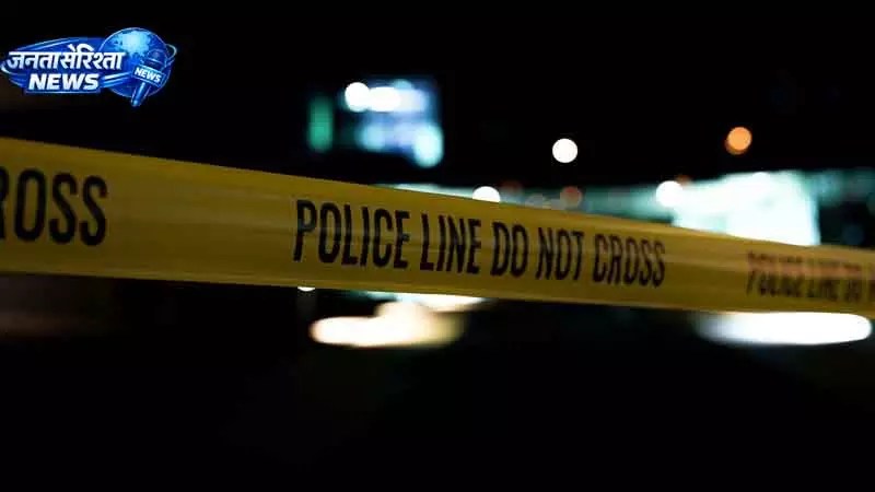Sopore पुलिस ने पीओके स्थित हिजबुल ऑपरेटिव की संपत्ति कुर्क की Sopore पुलिस ने पीओके स्थित हिजबुल ऑपरेटिव की संपत्ति कुर्क की