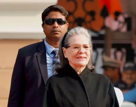 राऊज एवेन्यू कोर्ट में सोनिया गांधी से जुड़े वोटर लिस्ट विवाद पर सुनवाई टली राऊज एवेन्यू कोर्ट में सोनिया गांधी से जुड़े वोटर लिस्ट विवाद पर सुनवाई टली