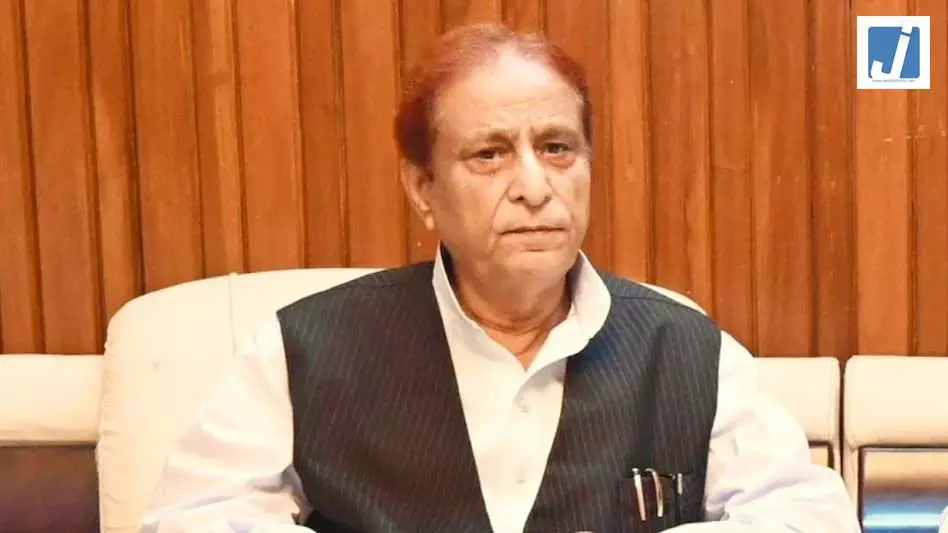 आजम खान को बड़ा झटका, 7 साल पहले दिया था बयान, अब मिली सजा आजम खान को बड़ा झटका, 7 साल पहले दिया था बयान, अब मिली सजा