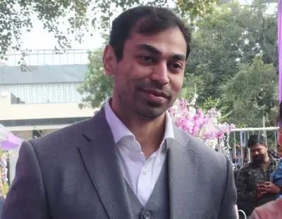 हरिद्वार में होगा प्रतीक यादव की अस्थियों का विसर्जन, अपर्णा बेटियों संग रवाना हरिद्वार में होगा प्रतीक यादव की अस्थियों का विसर्जन, अपर्णा बेटियों संग रवाना