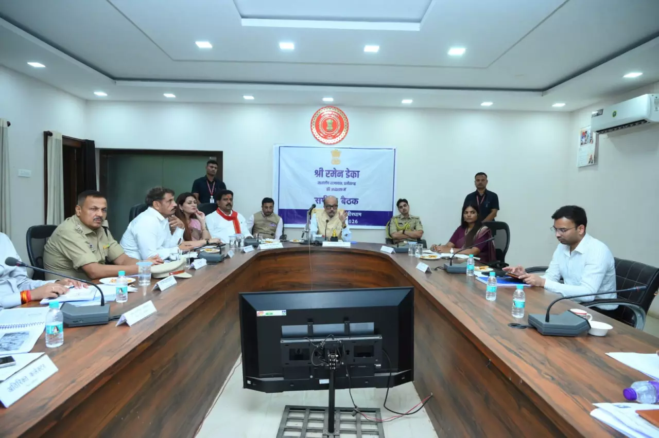 जल संरक्षण जन आंदोलन बने, तभी बढ़ेगा भूजल : राज्यपाल रमेन डेका जल संरक्षण जन आंदोलन बने, तभी बढ़ेगा भूजल : राज्यपाल रमेन डेका