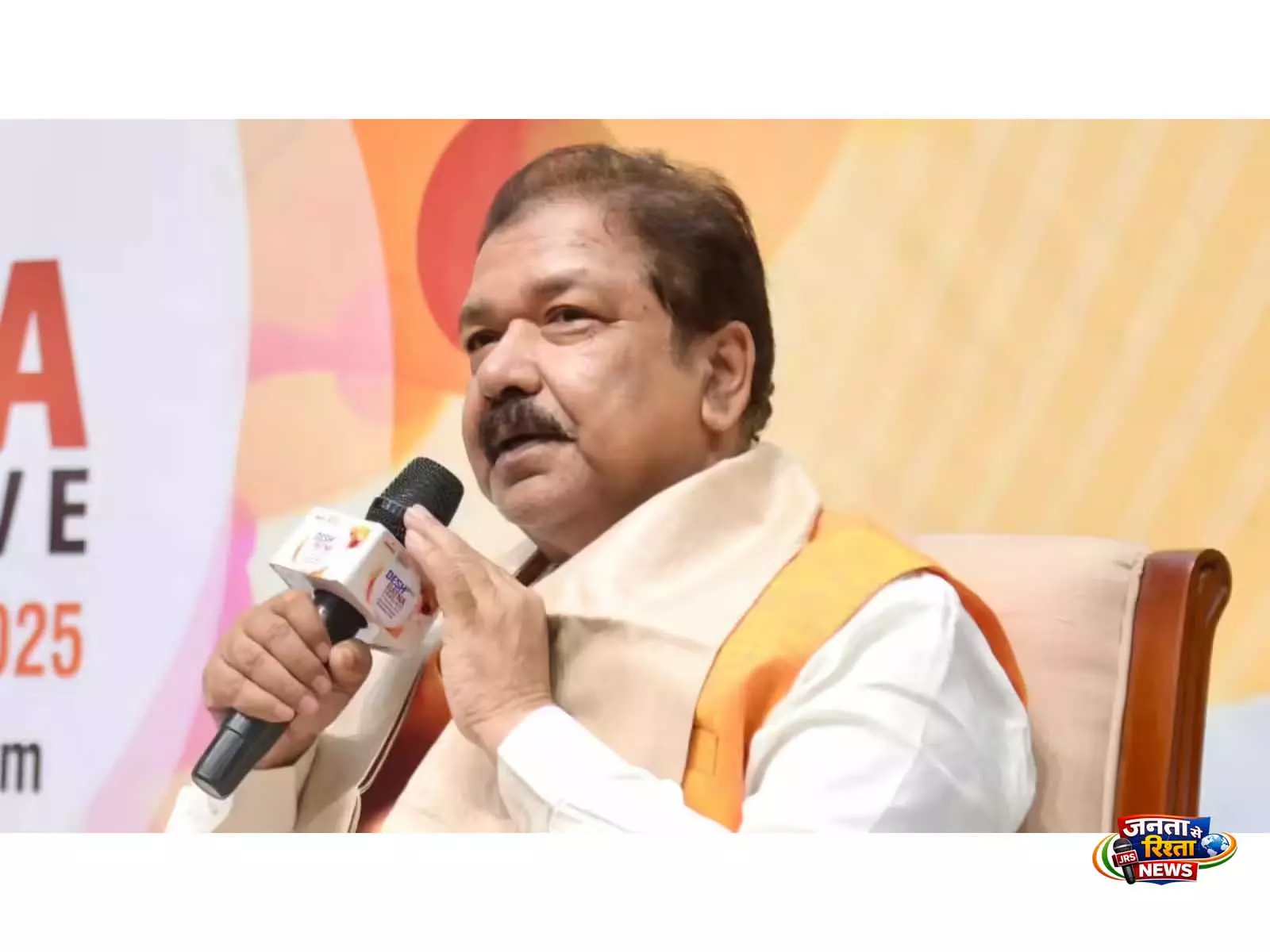 अभिषेक बनर्जी, TMC ने बंगाल को लूटा, बिहार के मंत्री दिलीप जायसवाल का आरोप अभिषेक बनर्जी, TMC ने बंगाल को लूटा, बिहार के मंत्री दिलीप जायसवाल का आरोप