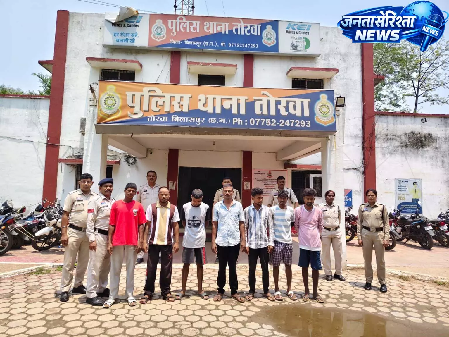 तोरवा पुलिस की बड़ी कार्रवाई, फरार 10 वारंटियों को दबोचा तोरवा पुलिस की बड़ी कार्रवाई, फरार 10 वारंटियों को दबोचा