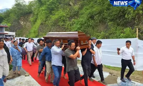 Itanagar: डॉ. बेंगिया टोलुम का अंतिम संस्कार संपन्न Itanagar: डॉ. बेंगिया टोलुम का अंतिम संस्कार संपन्न