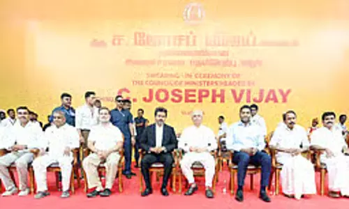 CM विजय की कैबिनेट में विभाग आवंटन, एन. आनंद के राजनीतिक सफर पर नजर CM विजय की कैबिनेट में विभाग आवंटन, एन. आनंद के राजनीतिक सफर पर नजर