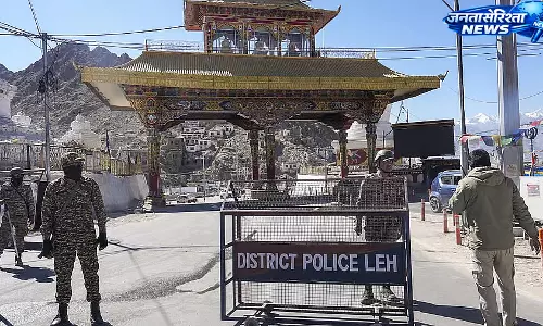 लद्दाख वार्ता से पहले असमंजस, LAB और KDA को अब तक नहीं मिला औपचारिक निमंत्रण लद्दाख वार्ता से पहले असमंजस, LAB और KDA को अब तक नहीं मिला औपचारिक निमंत्रण