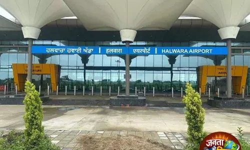 Ludhiana: एयर इंडिया की पहली फ्लाइट पर वॉटर कैनन सैल्यूट मिस
